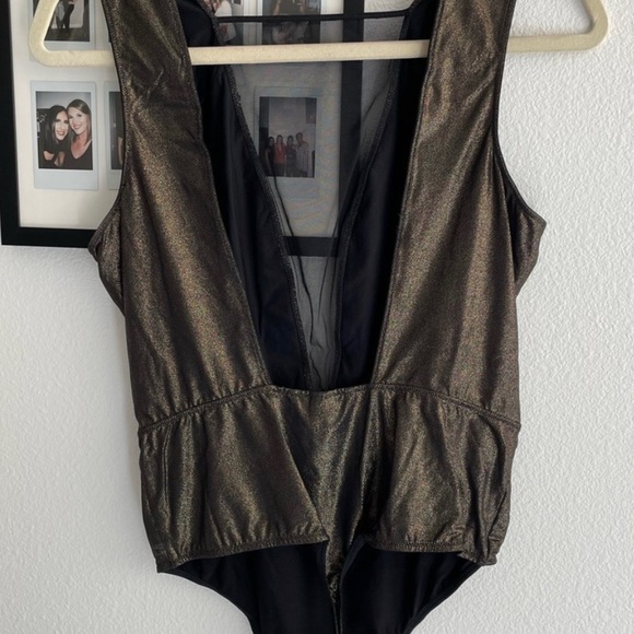 VS Mesh Plunge Metallic Shimmer Bodysuit - Picture 3 of 3